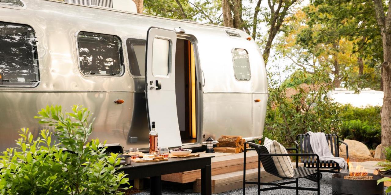 Отель Autocamp Cape Cod Фолмут Экстерьер фото